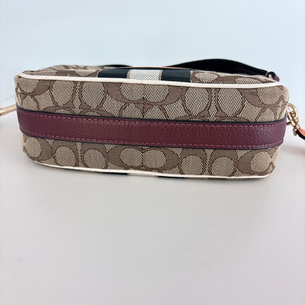 Authenticated COACH Signature 1912 Brown Multi Jacquard Leather Shoulder Bag - Picture 7 of 11